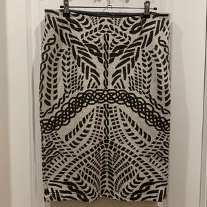 Warm midi skirt. Size L.